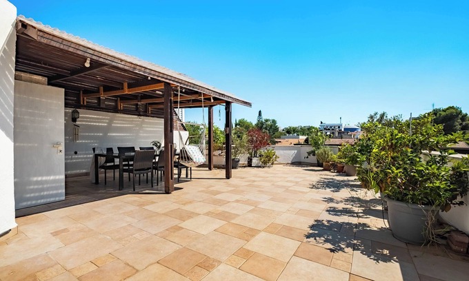 Ramat Hasharon Apartment | Hasharon Rooftop Oasis by Sea N' Rent