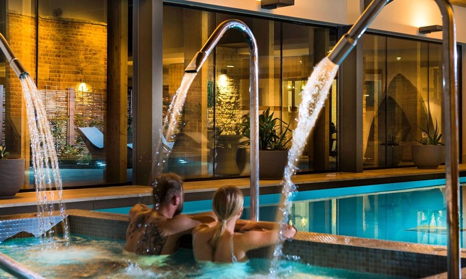Down Hatherley House | Hatherley Manor Hotel & Spa
