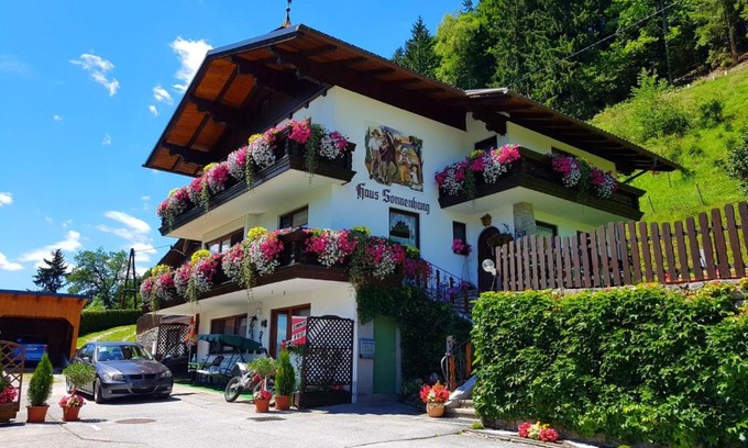 Groebming Bed & Breakfast | Haus Bodenwinkler