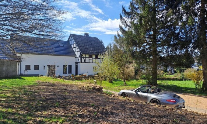 Bongard House | Haus Burg, vacation home - 8-bed vacation home shower/WC, 3 bedrooms