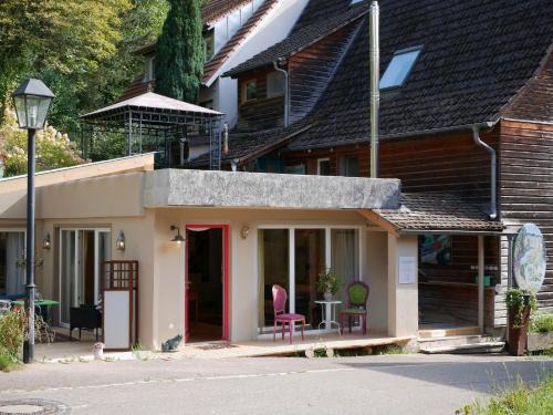 Muellheim Apartment | Haus Der Malerin Andrea Gawaz