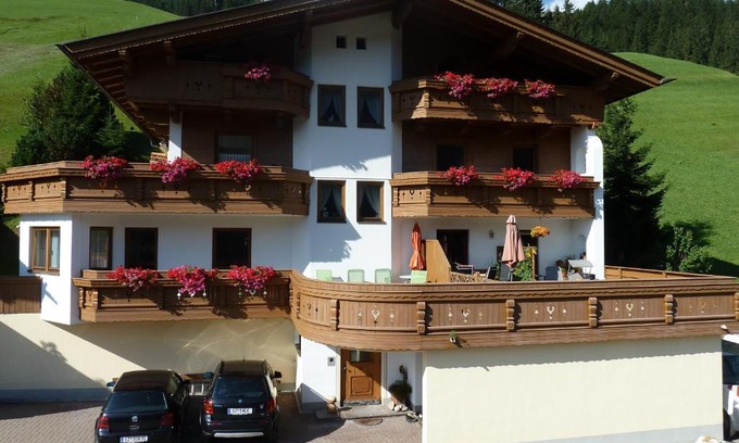 Tux Apartment | Haus Dristner