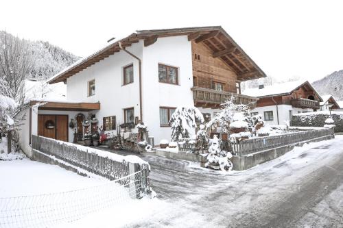 Ried im Oberinntal Apartment | Haus Lutt