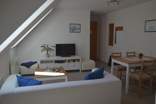 Oertzenhof Apartment | Haus Simone