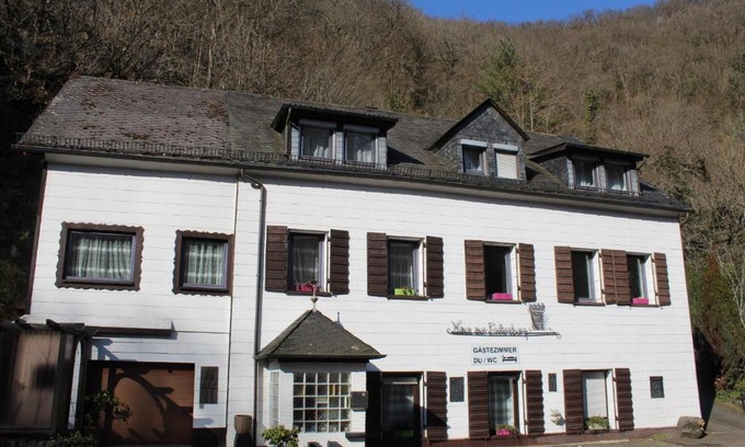 Bad Bertrich House | Haus zur Entersburg