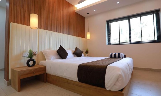 Alappuzha Hotel | Haven Alleppey Beach Resort