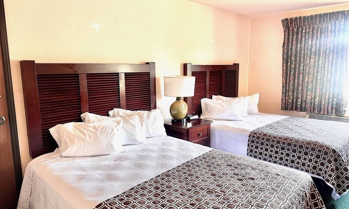Monroe Hotel | Haven Inn & Suites