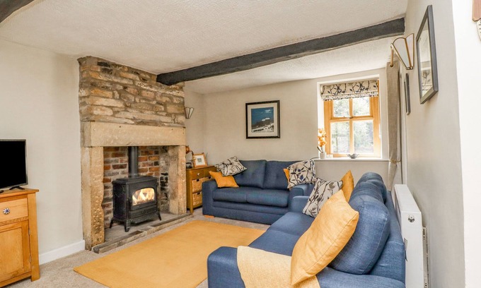Kildwick House | HAWTHORN, pet friendly, character holiday cottage in Cross Hills