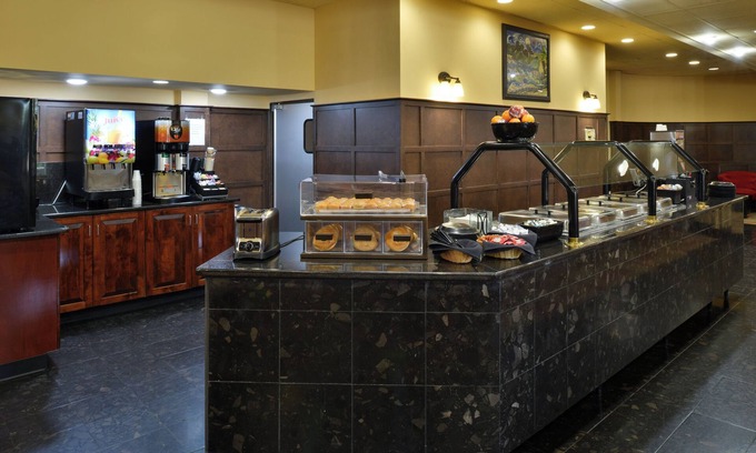 Winston - Salem Hotel | Hawthorne Inn and Conference Center