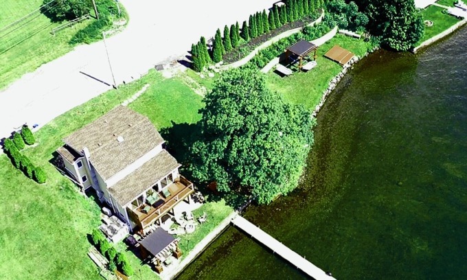 Livonia Center House | Hayes Hideaway, 'The PERFECT Lakeside Getaway'