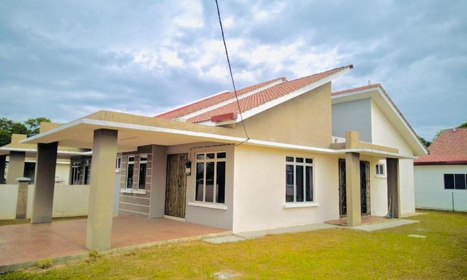 Port Dickson House | HaZa Homestay