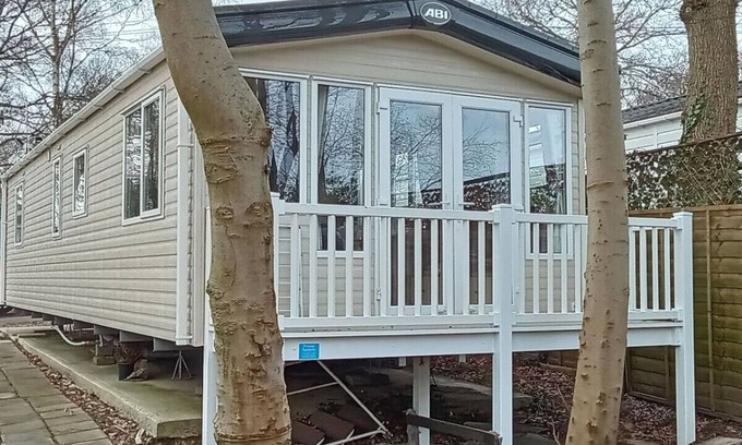 St Leonards-On-Sea RV Rental | Hazel Glen 3 - Beauport Park - Hastings