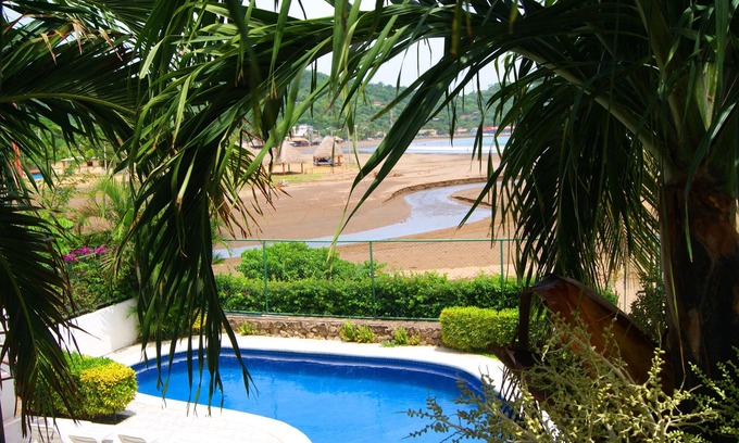 San Juan del Sur Hotel | HC Liri Hotel