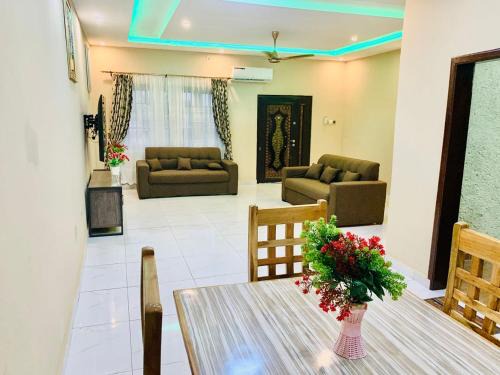 Kumasi Apartment | Hemang Villa