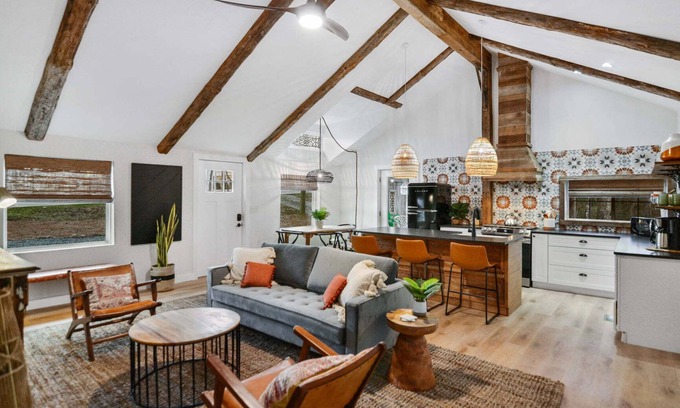 Roswell House | Hembree Hollow~ a cheerful home with boho vibes!