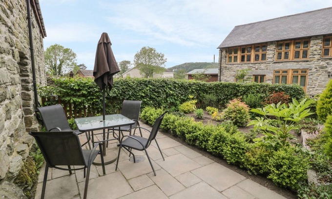 Fairbourne Cottage | Hendoll Cottage 1