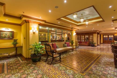 Pio del Pilar Hotel | Herald Suites