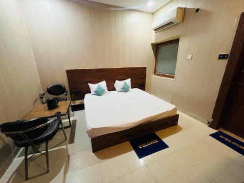 Allahabad Hotel | Heritage Guest House