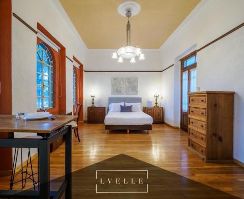 Downtown Mexico City House | Hermosas Habitaciones en Casona Colonial Mexicana