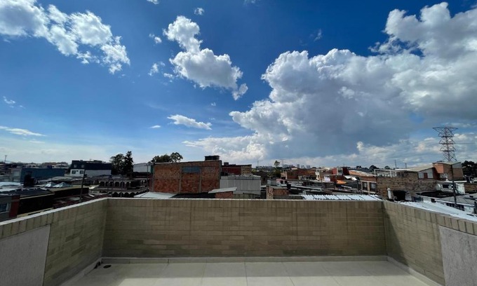Puente Aranda Apartment | Hermoso apartamento con terraza, excelente ubicación cerca al centro de la ciudad