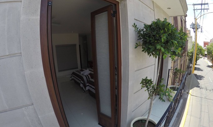 Aguascalientes Apartment | Hermoso Lof't Familiar EN EL Centro DE LA CD, Equipado, Garage, Wifi
