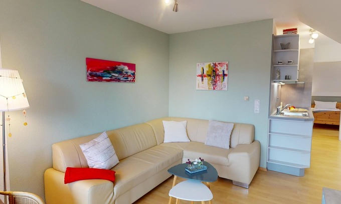 Lemkenhafen Apartment | Herzlich Willkommen in der Ferienwohnung Ostseeblick