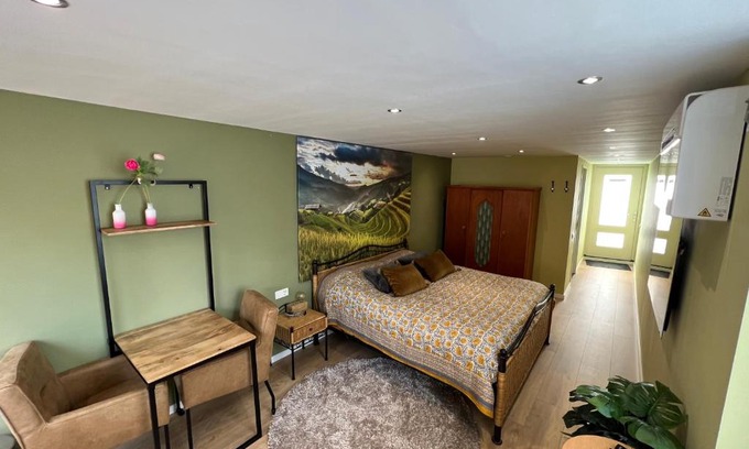 Apeldoorn Apartment | Het Tulpenkwartier