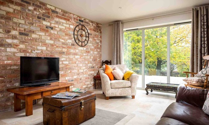 Bourton Cottage | Hetty's Stables