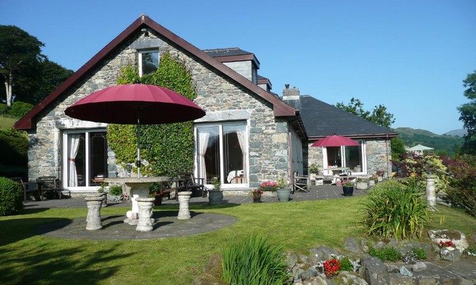 Llanfachreth Bed & Breakfast | Heulwen Guest House