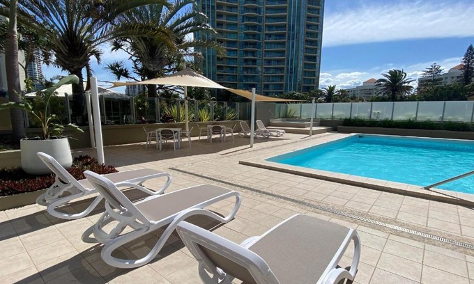 Surfers Paradise Apartment | Hi Surf Beachfront Resort Apartments OFFICIAL SITE