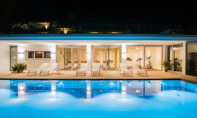 Postal Apartment | Hidalgo Suites & Restaurant