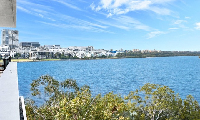 Wentworth Point Apartment | Hidden GEM in Wentworth Point