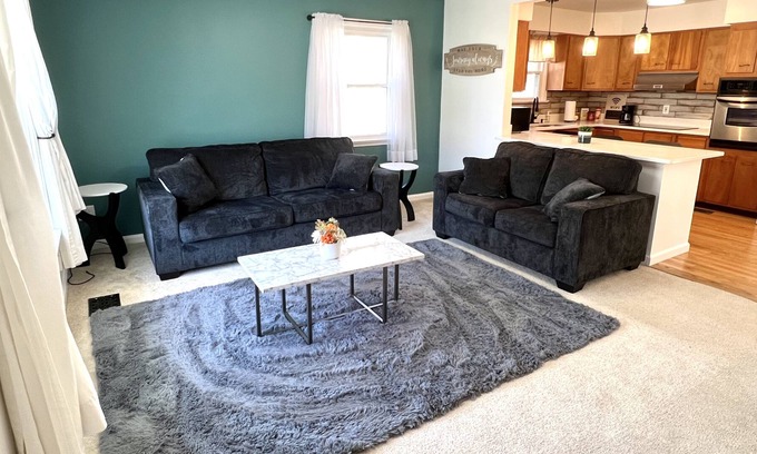 Arden-on-the-Severn House | Hidden Gem Near Naval Academy/DT Annapolis/ Free Parking