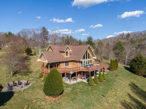 Boone House | Hidden Heaven