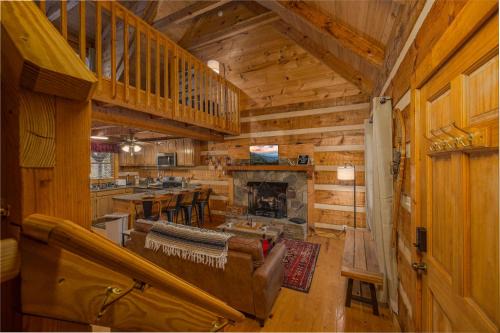 Cosby House | Hidden Hideaway cabin