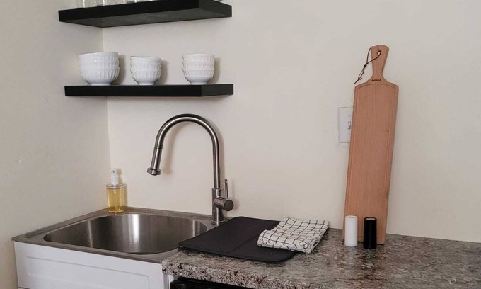Hempstead Apartment | Hidden Oasis w/B&B option....
