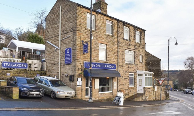 Denby Dale Cottage | Hideaway Studio Apartment