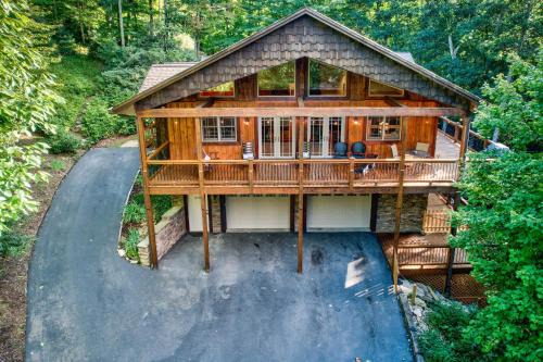 Boone House | High On Cloud Nine