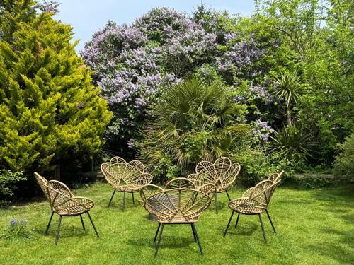 Alexandra House | Highfield Home with free parkings, Surbiton, Kingston upon Thames, Surrey, Greater London , UK