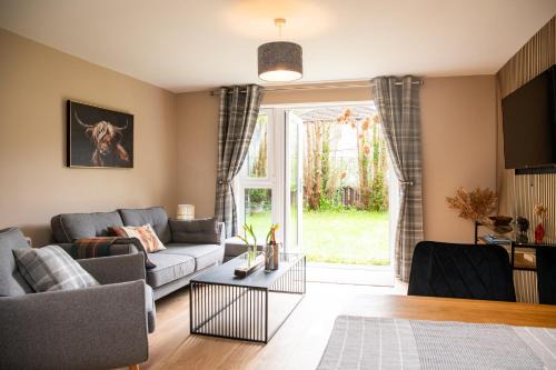Inverness Apartment | Highland Cow Apartment