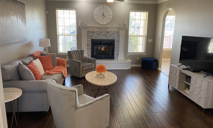 Bentonville House | Hike and Bike Hideout