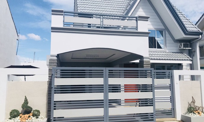 Angeles City Villa | HillaTimog Park Homes, 3 bedroom, 5 mins to Clark, 15 mins to Aqua Planet