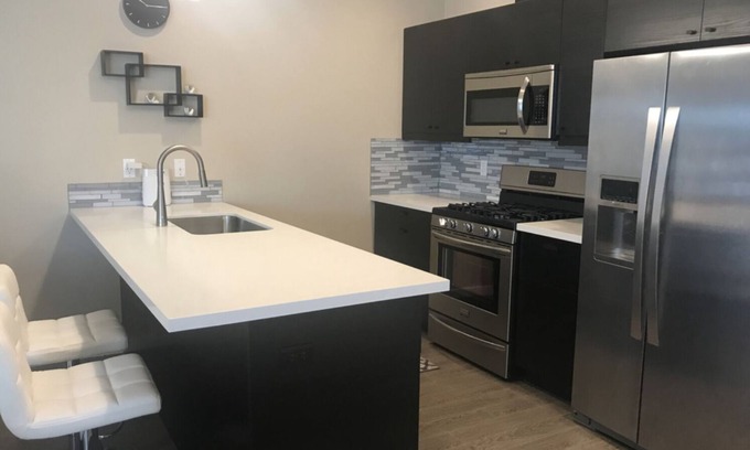 Hillsboro House | Hillsboro 4BR close to Nike, Intel 1