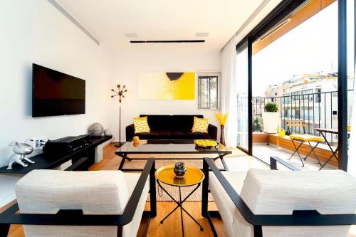 Old North Apartment | Hilton Beach by Five Stay