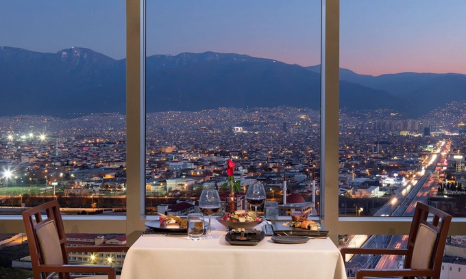 Osmangazi Hotel | Hilton Bursa Convention Center & Spa