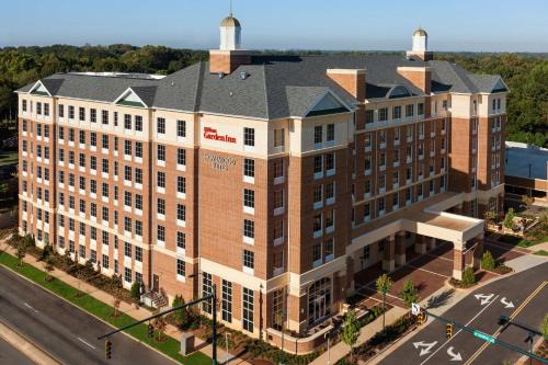 SouthPark Hotel | Hilton Garden Inn Charlotte Southpark