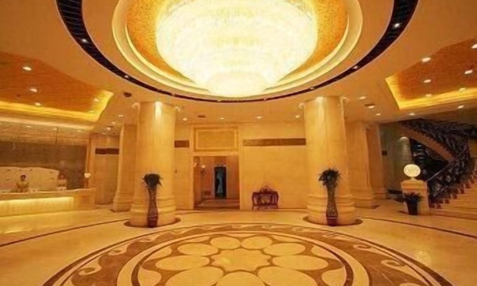Zhanqian District Hotel | Hilton Garden Inn Yingkou Zhanqian