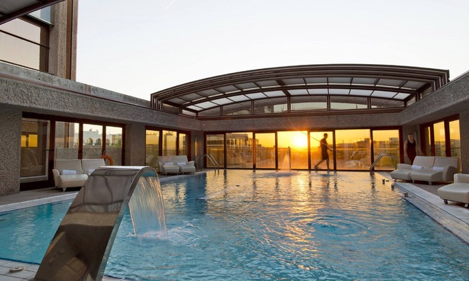 Barajas Hotel | Hilton Madrid Airport