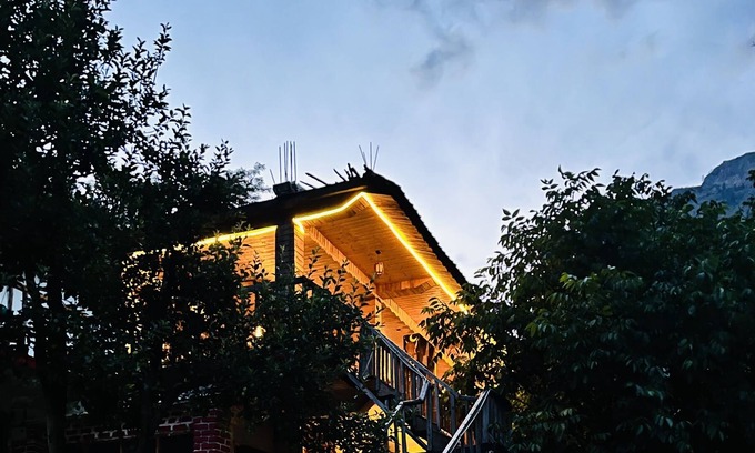 Banjar Bed & Breakfast | Hipostel Tirthan