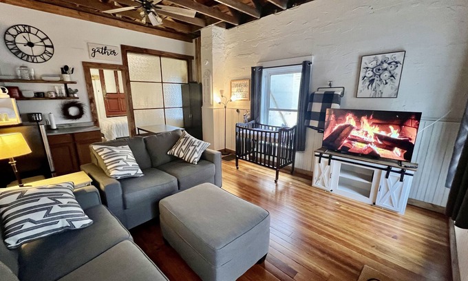 Germantown House | Historic Bungalow in a Beautiful FarmTown